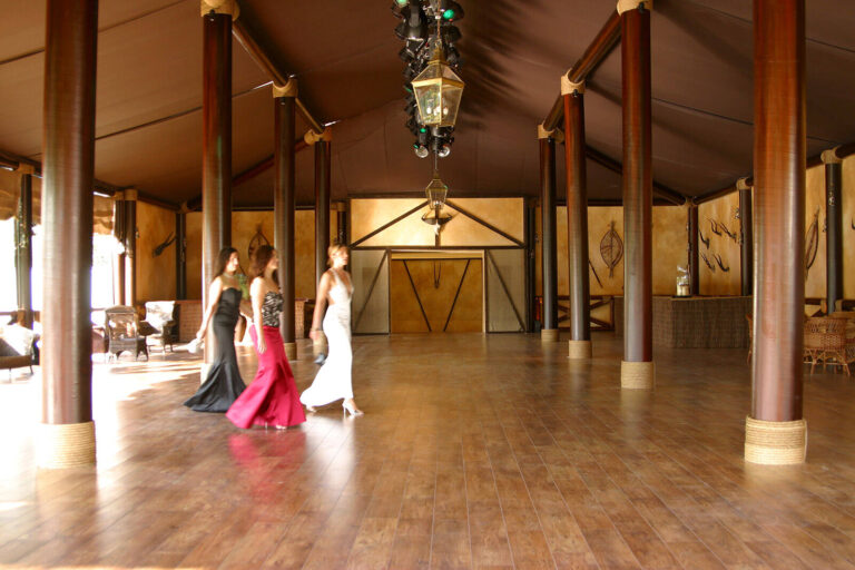 African game lodge interiors for Elton John’s White Tie & Tiara Ball